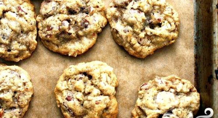 Овсяное печенье с орехами и шоколадом