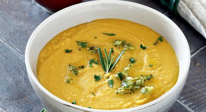 Гороховый суп с розмарином