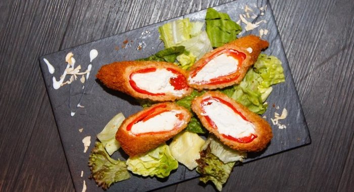 Перец, фаршированный сыром