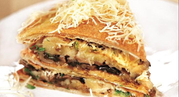 Торт Наполеон с картофельной и грибной начинкой