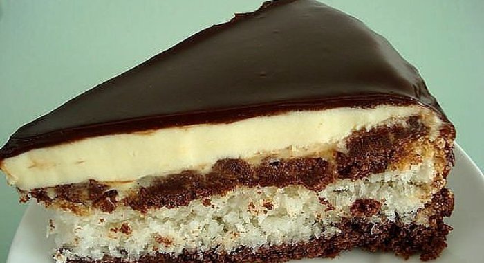 Кокосовый торт с заварным кремом