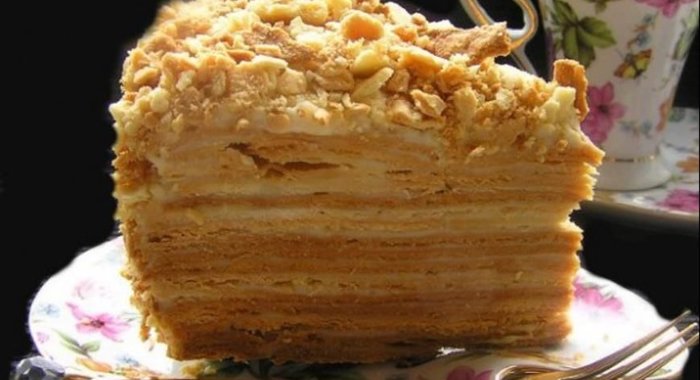 Торт Наполеон «мокрый»