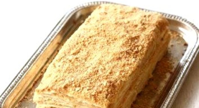 Слоеный торт Наполеон